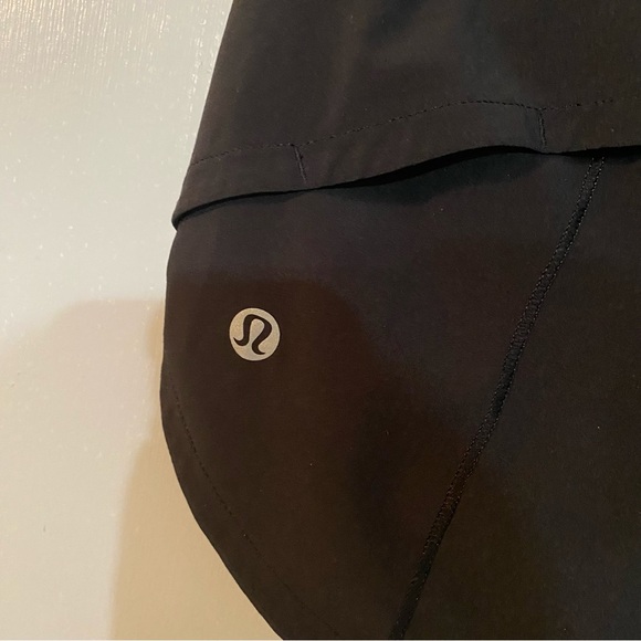 LULUEMON Black Running Shorts Size 4 - Picture 5 of 11